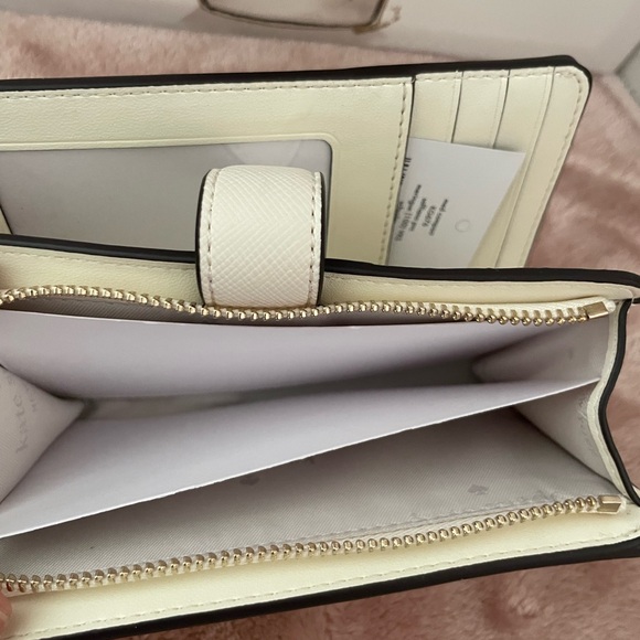 NWT Kate Spade Bundle (Wallet and Earrings) - Picture 4 of 5